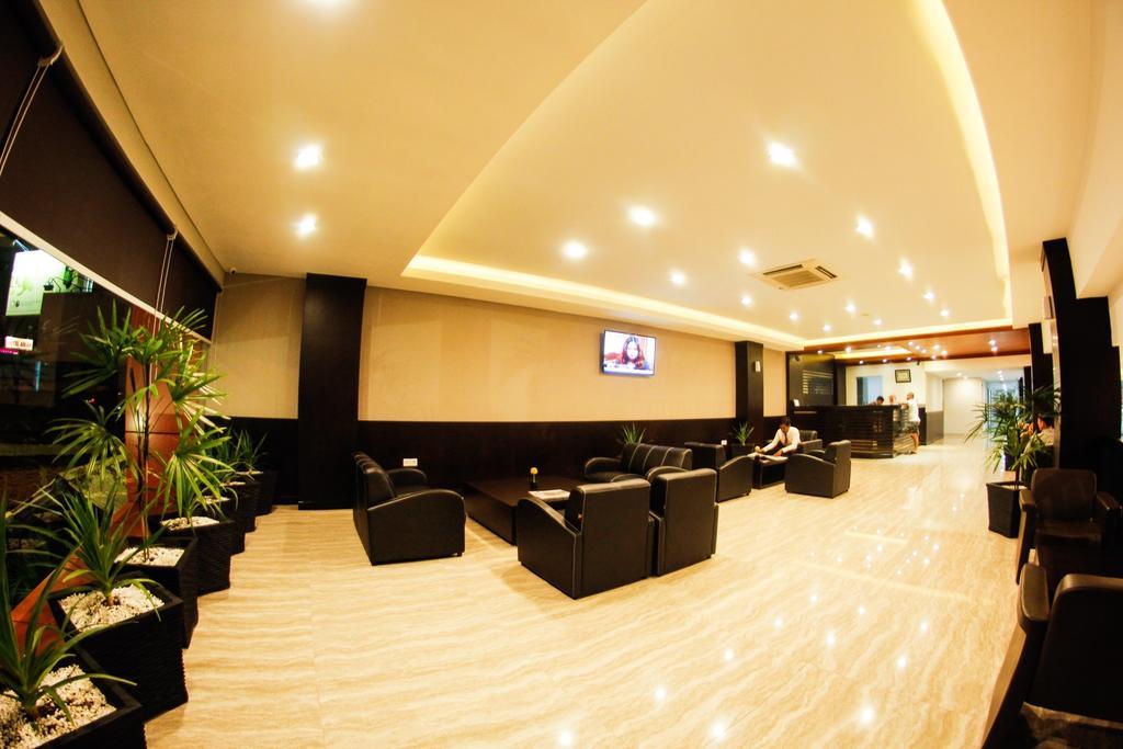 Alpha Hotel Pekanbaru Dış mekan fotoğraf