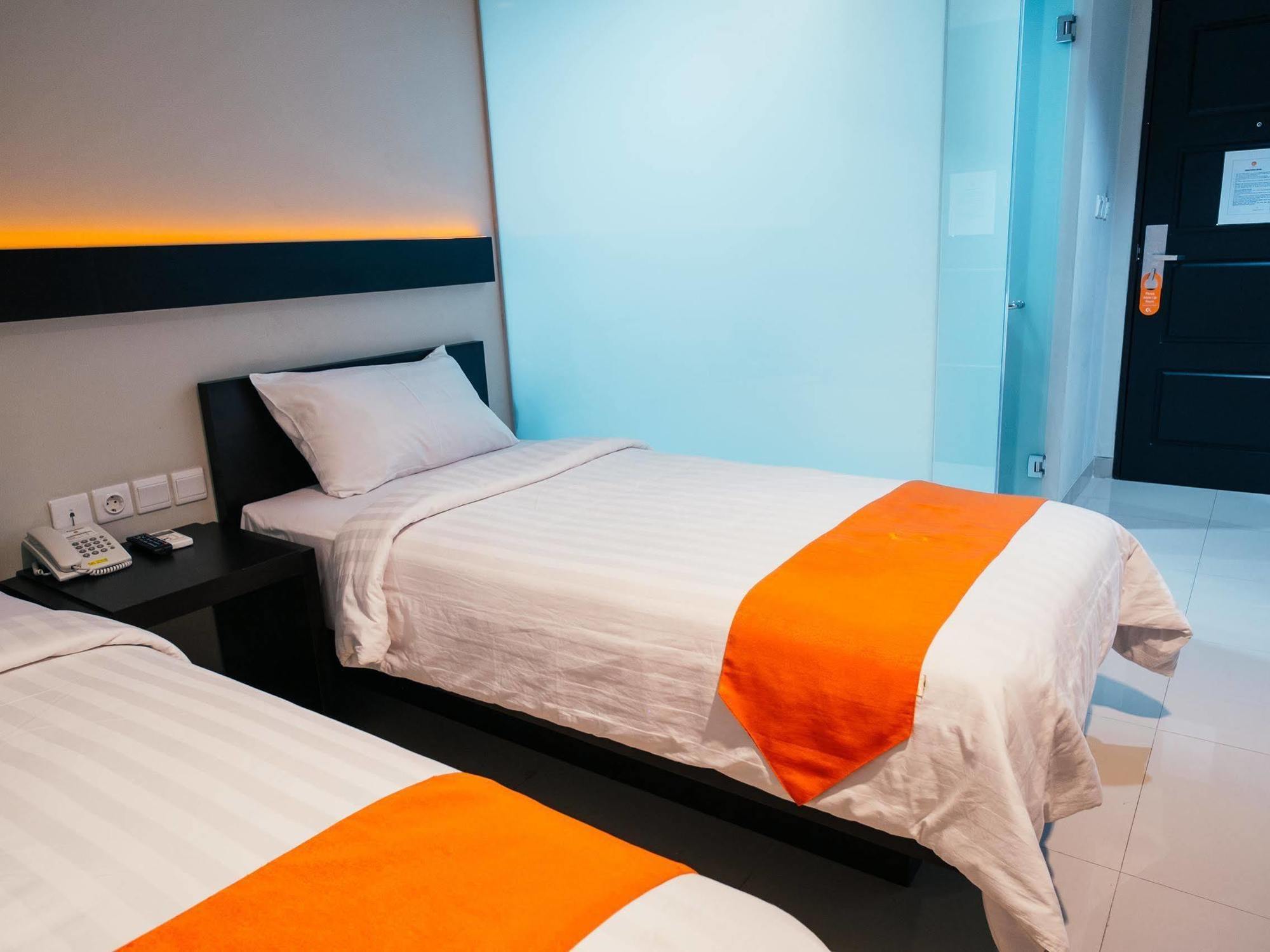 Alpha Hotel Pekanbaru Dış mekan fotoğraf